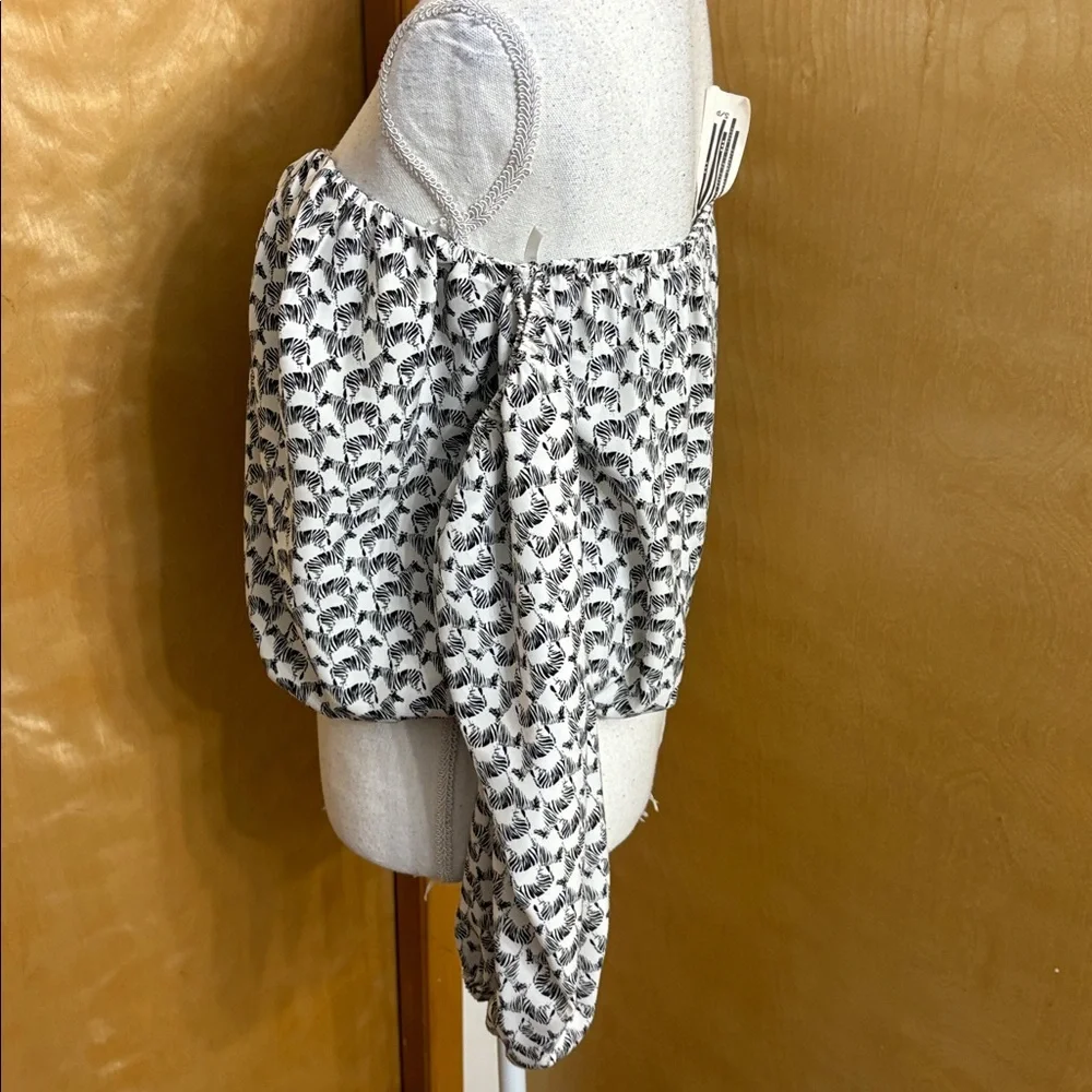 Free People Black And White Zebra Cropped Off The Shoulder Top S 100% Rayon